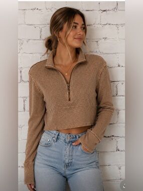 Free People We The Free Midnight Half Zip Sweater Cropped Fit tobacco brown M